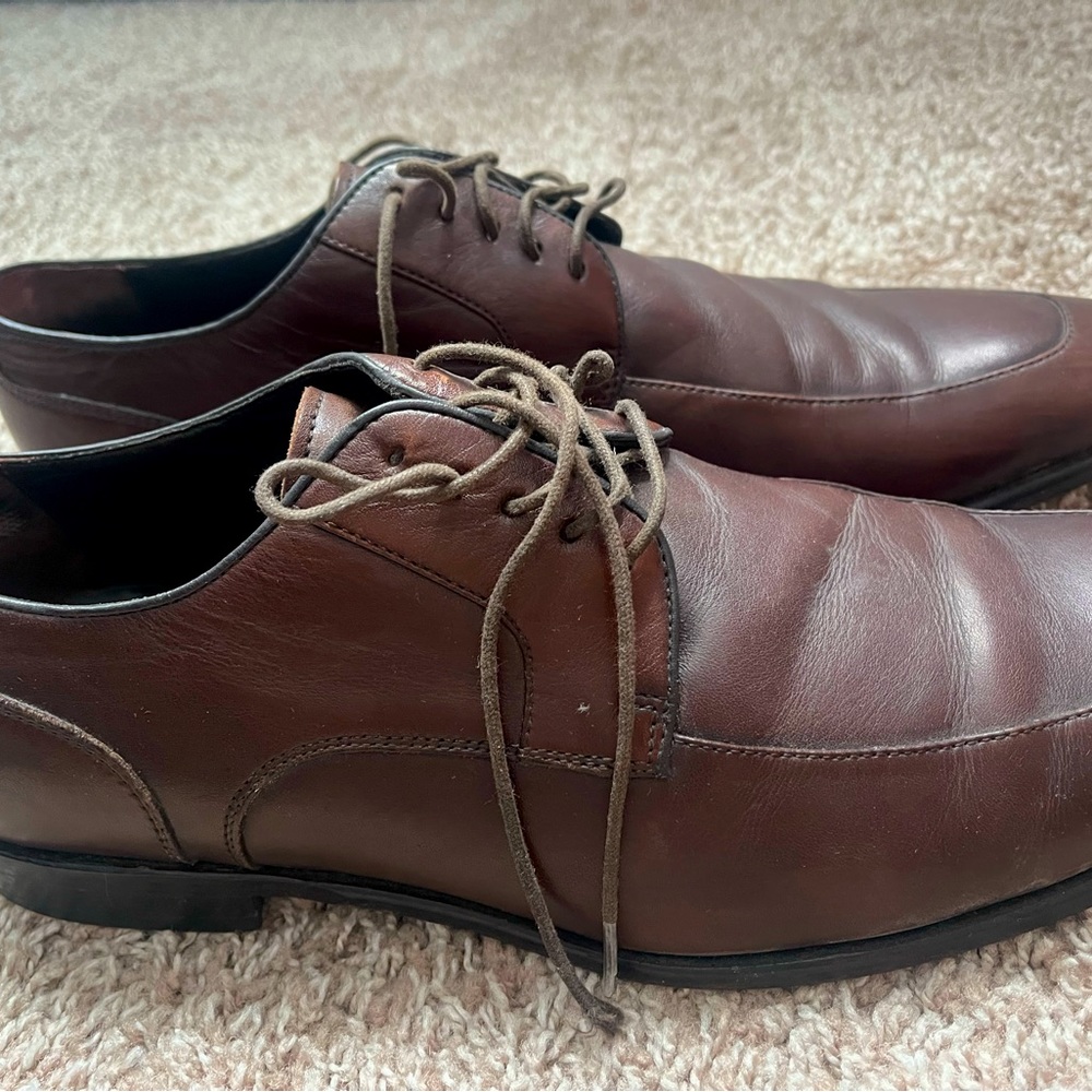 Hugo Boss Men’s 10.5 Dress shoes
